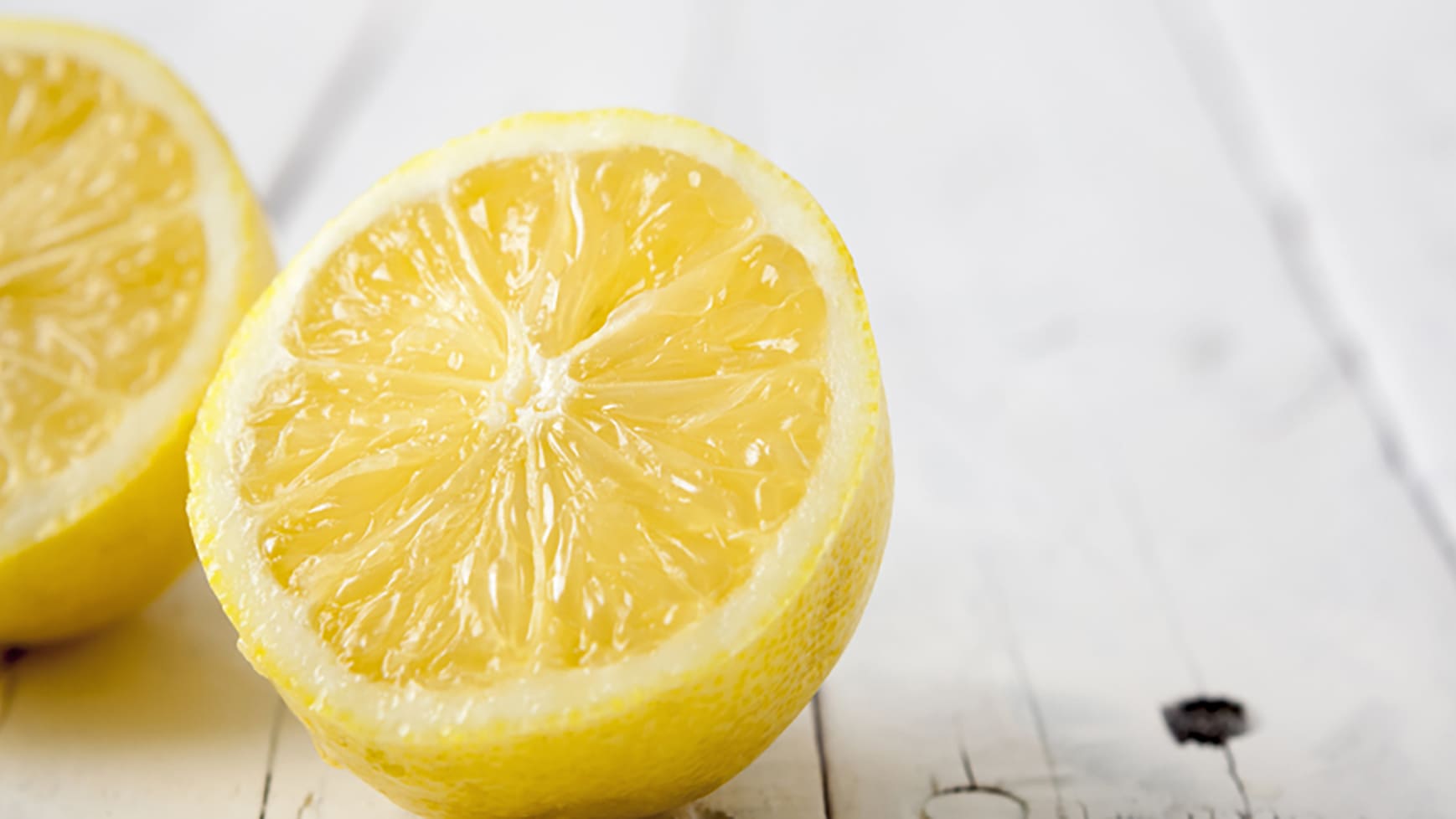 Keep It Smelling Fresh Dishwasher Cleaning Tips