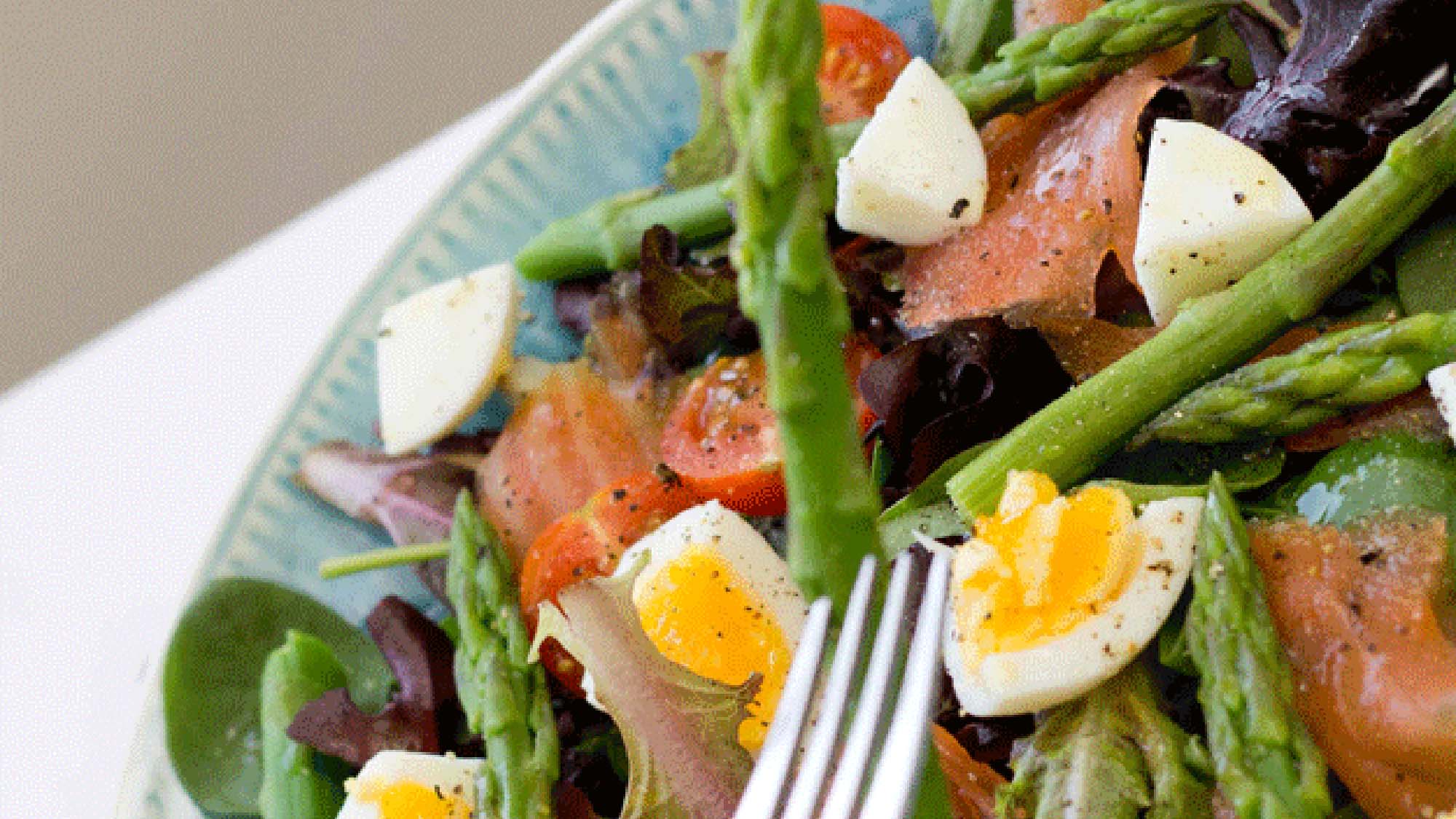 Asparagus, Smoked Salmon & Boiled Egg Salad Light Bite Recipes