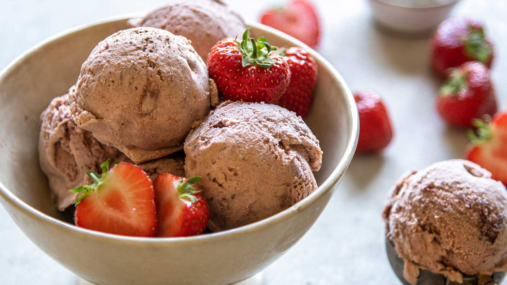 Strawberry & Balsamic Vinegar Ice Cream Dessert Recipes