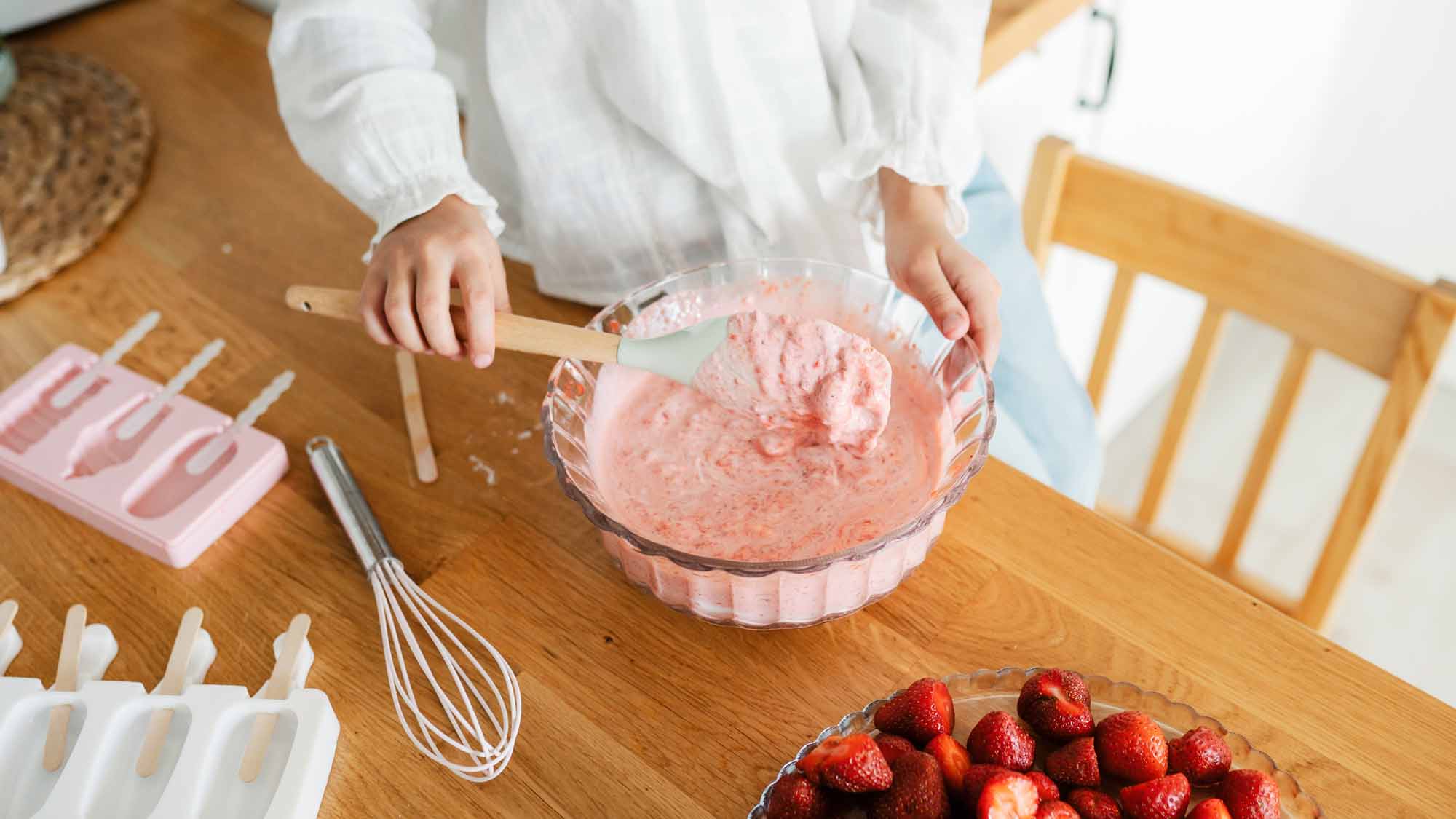 How To Choose The Best Ice Cream Maker | Hacks & How Tos | ao.com